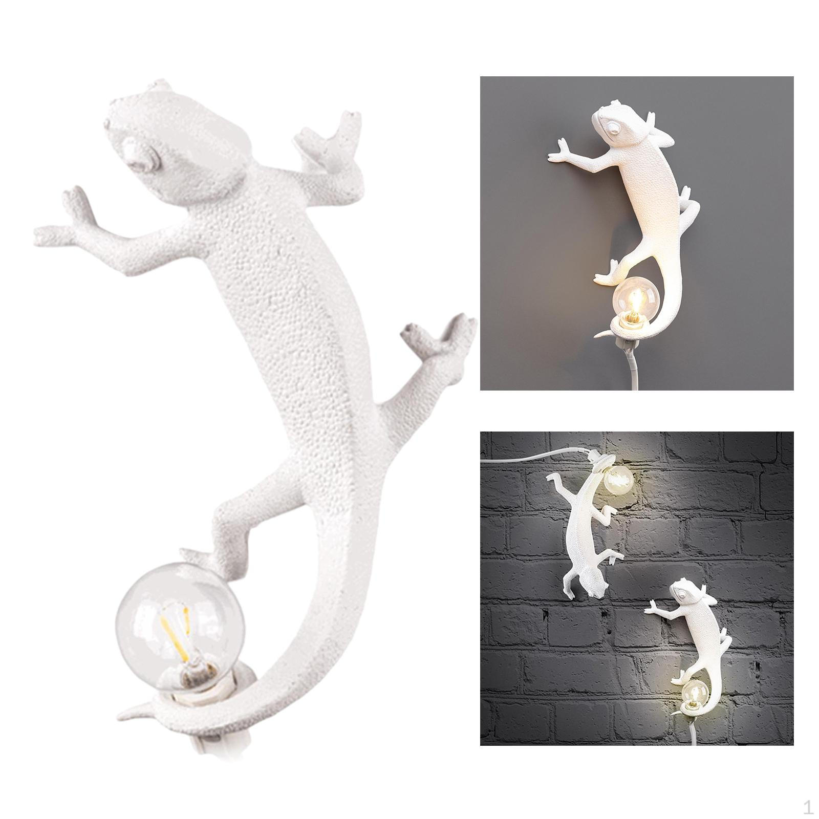 

Novelty Chameleon Shaped Table Lamp Bedside Hallway Lighting Wall Lamp