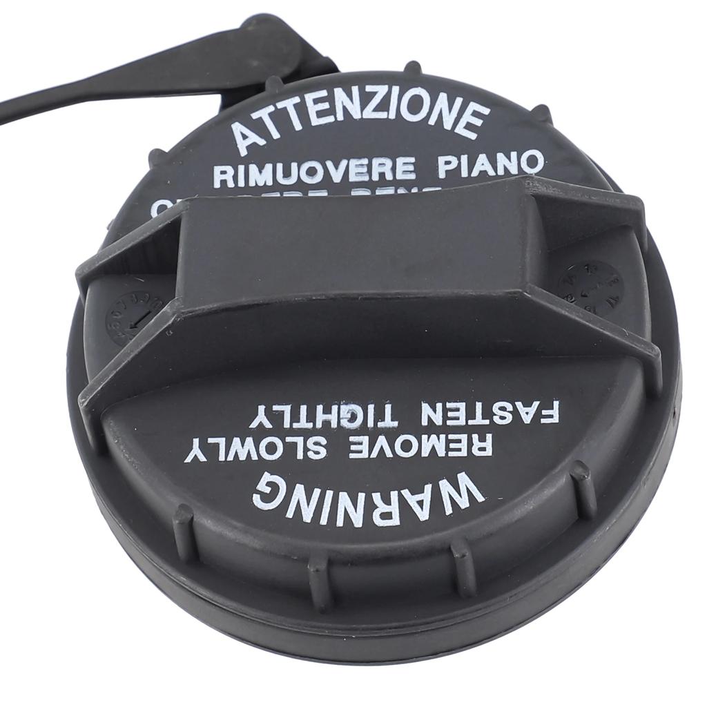 High Quality New Fuel Tank Cap Cover Plastic 31010-25300 For Hyundai Getz 2001-2011 For Hyundai Accent Mk2 Mk3