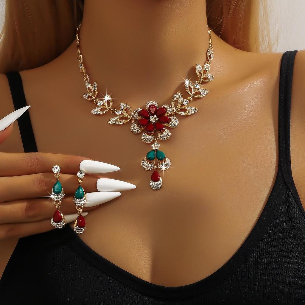 Colorful Retro Floral Bridal Jewelry Set with Alloy and Diamond Inlays