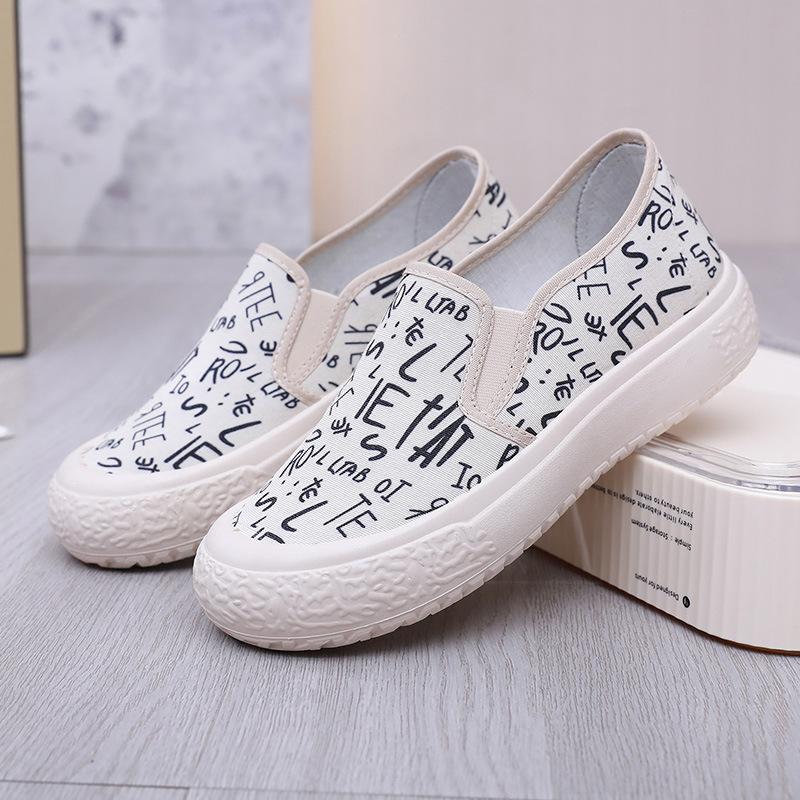 

Новые парусиновые туфли, женские летние дышащие туфли с одной педалью, ленивые туфли с мелким горлом, мягкая подошва, старые пекинские тканевые туфли, повседневная студенческая обувь 35