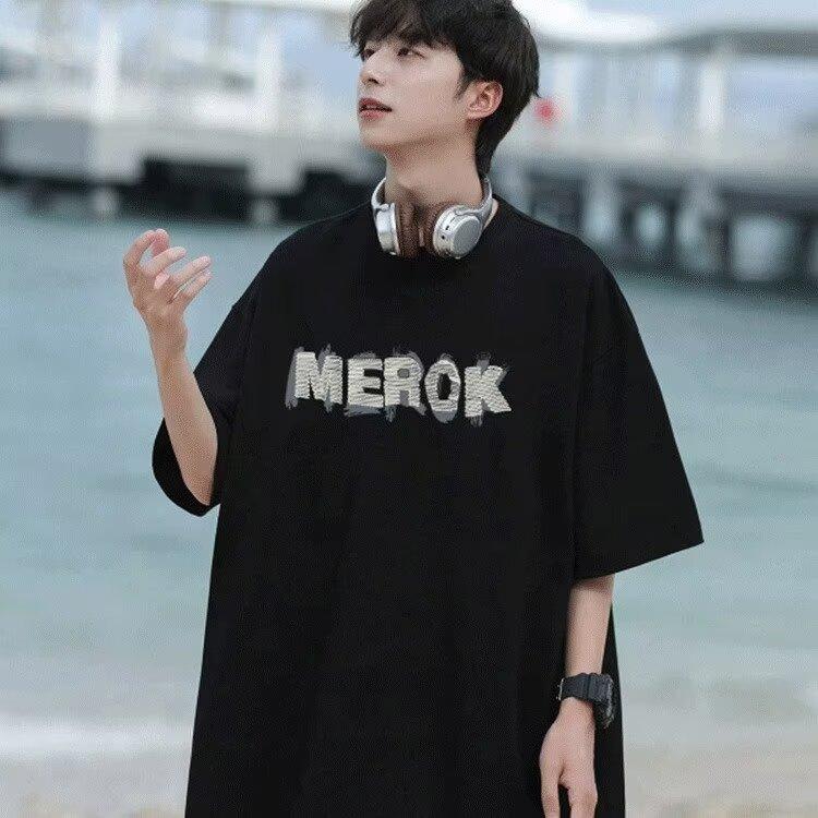 Ny kortärmad t-shirt för män på sommaren, koreansk stil trend, enkel halvärmad topp, Hong Kong-stil lös avslappnad märkes-t-shirt
