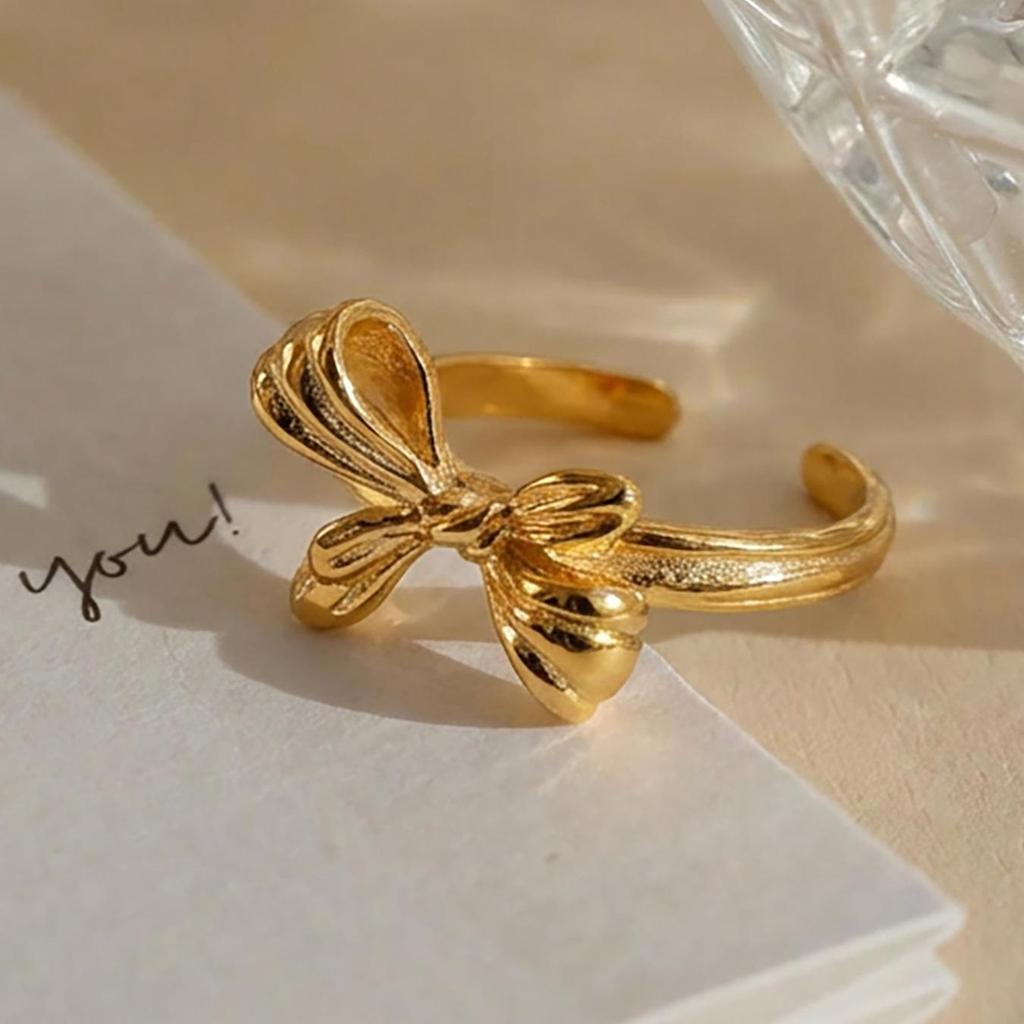 18K Gold Plated Stainless Steel Bow Ring - European American Fashion, Light Luxury, Versatile & Stylish Index Finger Ring