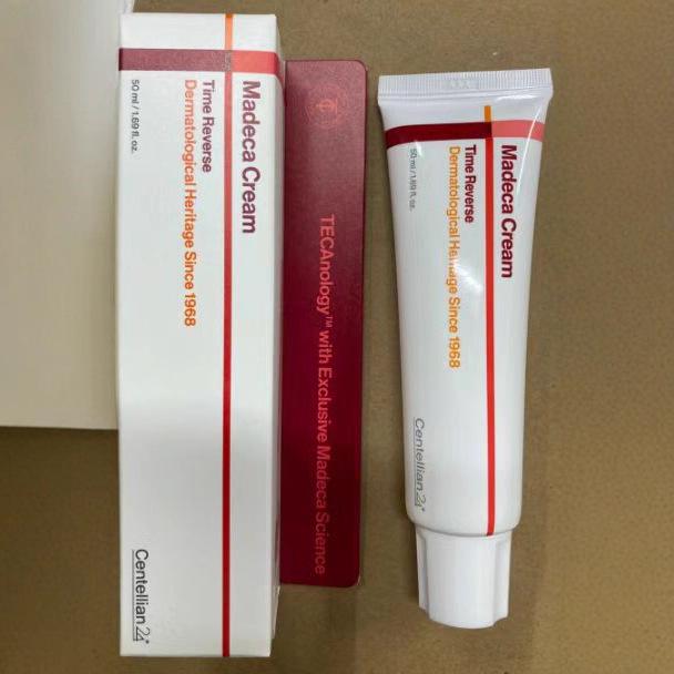 

Madeca Time Reverse Centellian Hydrating Firming Face Cream 50ML