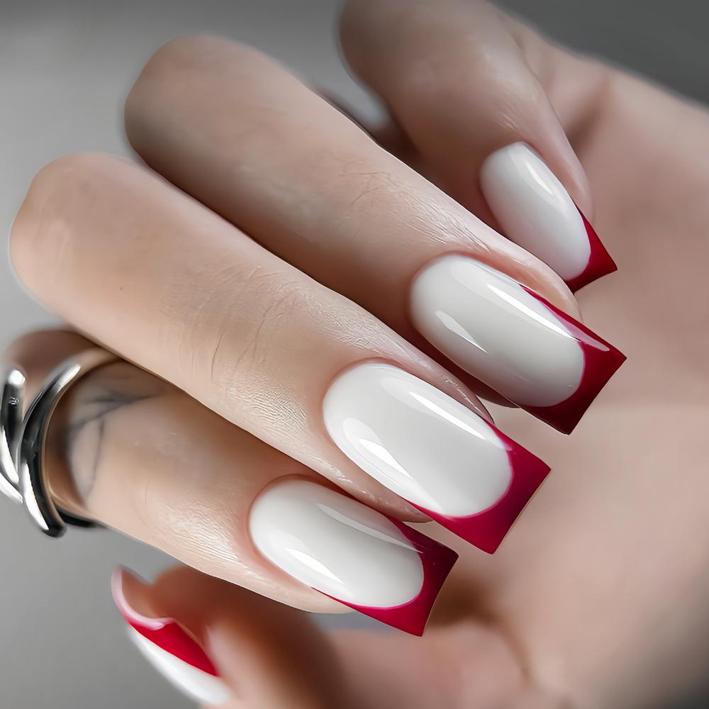 24PCS Pink Diamond French Square Press On Nails Ins Style with Line Design False Nails Simple Elegant Sweet Manicure for Daily
