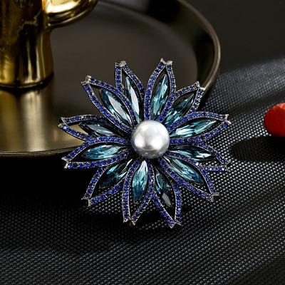 Broches y joyería para el cuerpo