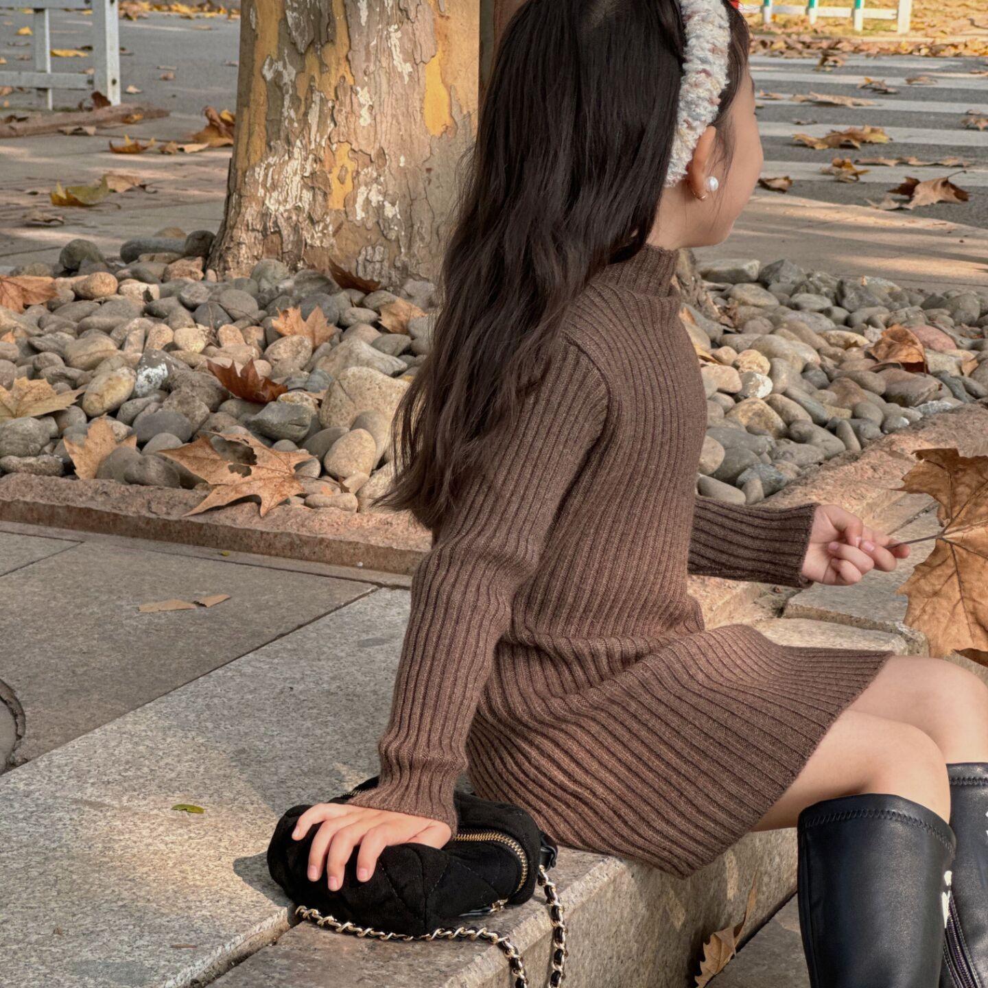 

Девичье осенне-зимнее шерстяное платье – Мягкий, модный трикотаж средней длины для детей 90cm кофейный