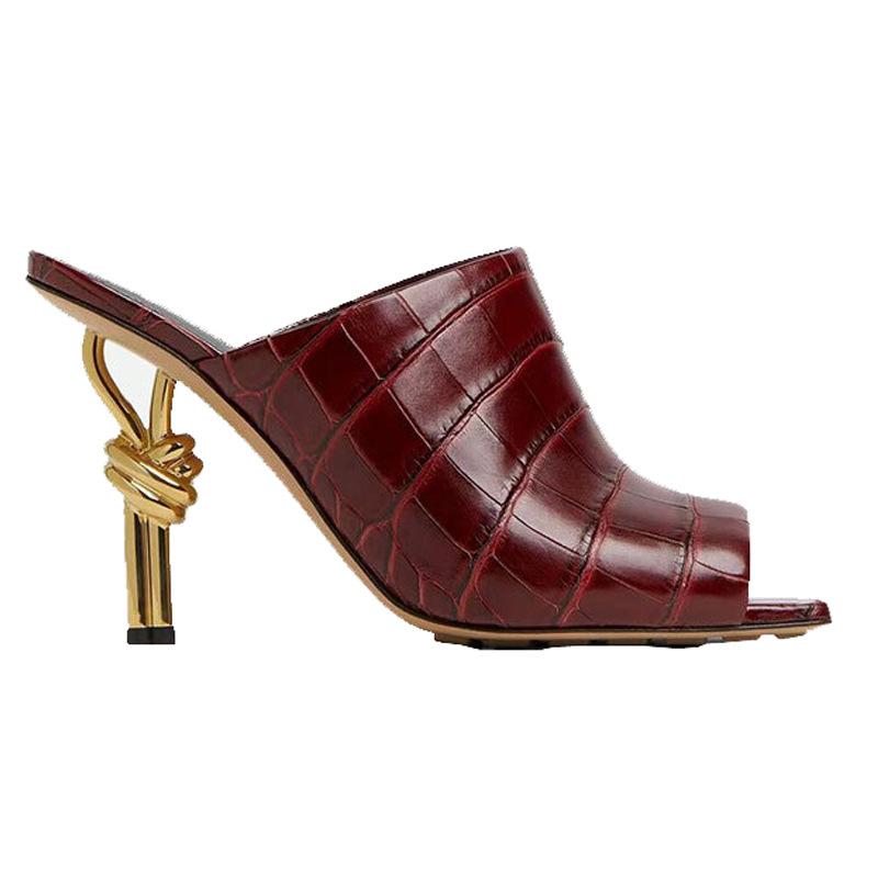 Mode Europäisch Amerikanisch Sommer Hohe Qualität Unregelmäßiger Hoher Absatz Quadratische Zehe Pantoletten Damen Nachtclub Show Bankett Übergröße Sandalen