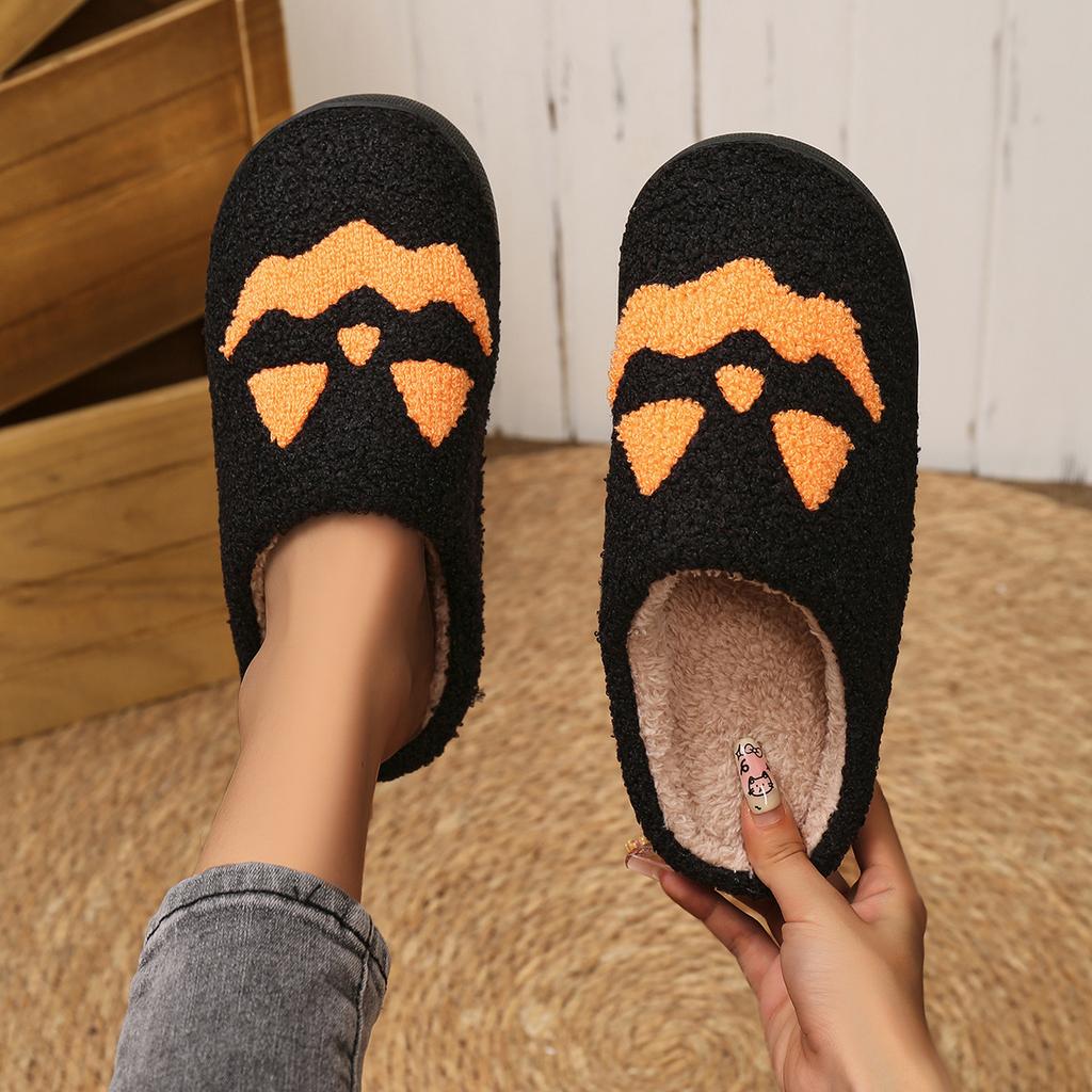 Halloween new home slippers warm men's and women's slippers support sticker code
