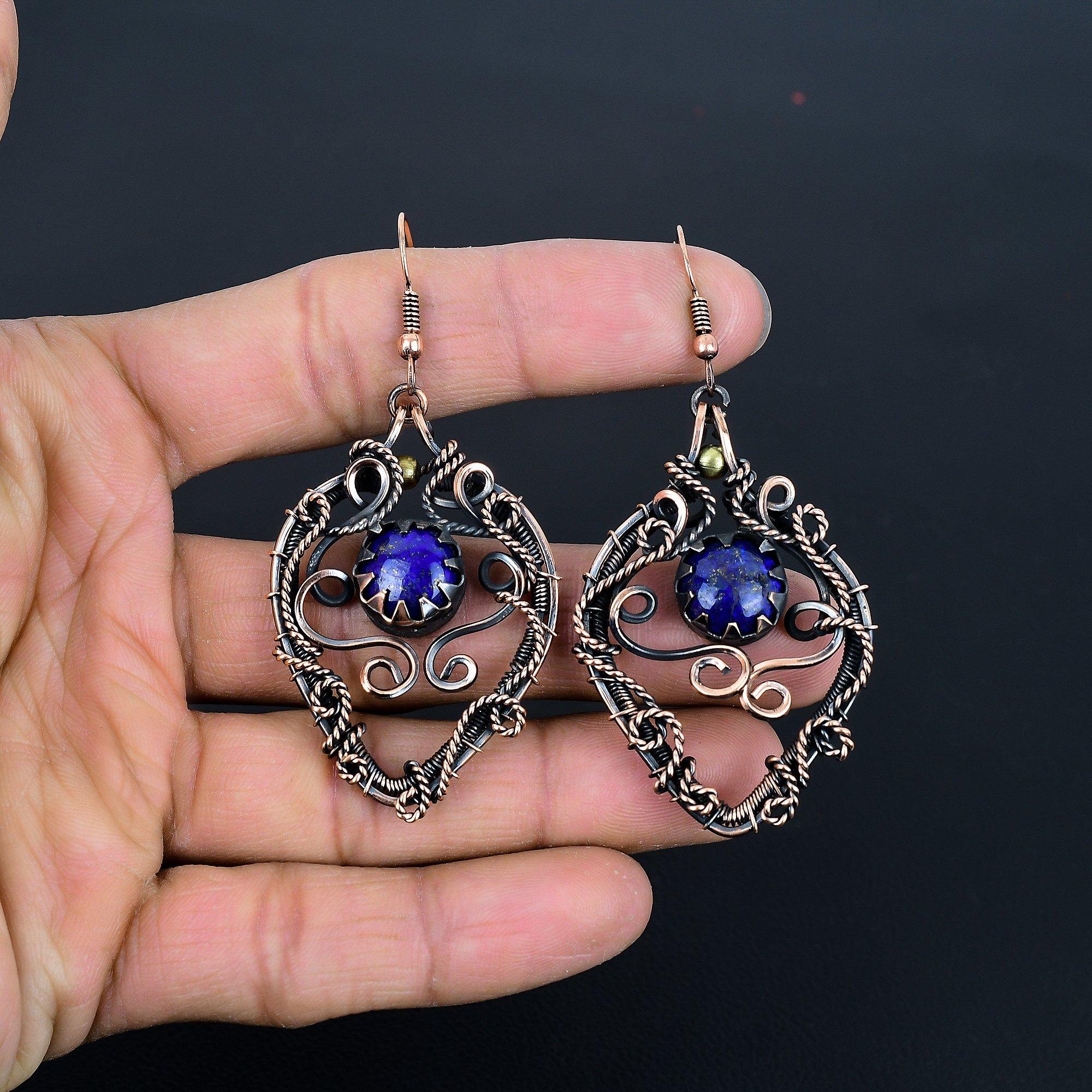 

Серьги из лазурита, обмотанные медной проволокой 999 пробы, Ювелирные изделия с драгоценными камнями ручной работы, Подарки для жены, Абсолютно новые серьги 2.28 Inches синий