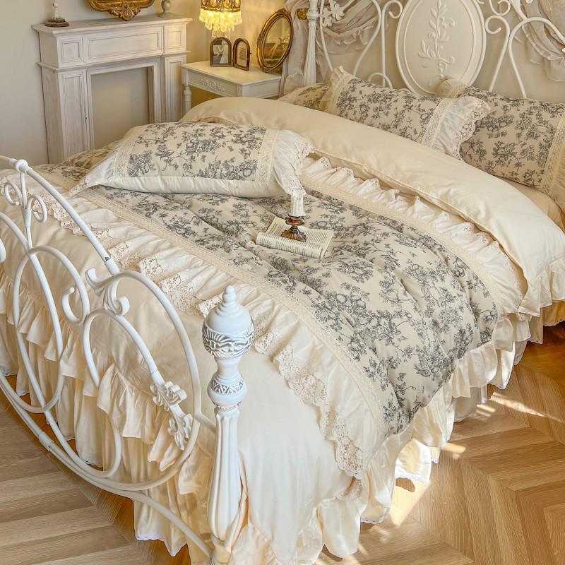 French Retro Princess Style Cotton Bedding Set with Lace Edge