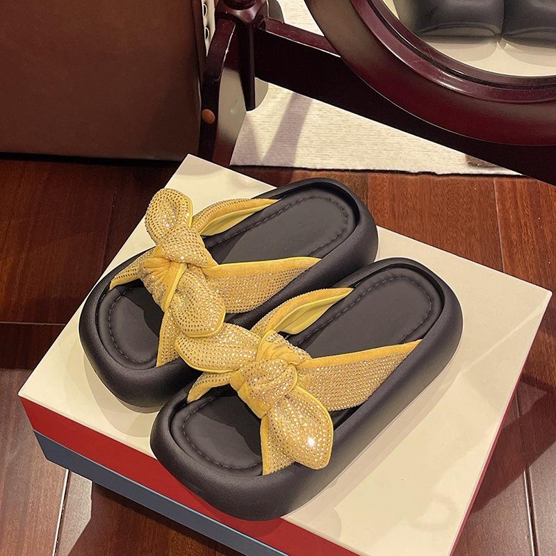 Fairy Rhinestone Bow One-word Female Outer Wear 2025 Summer Temperament Versatile Sandals Thick-soled Beach Slippers