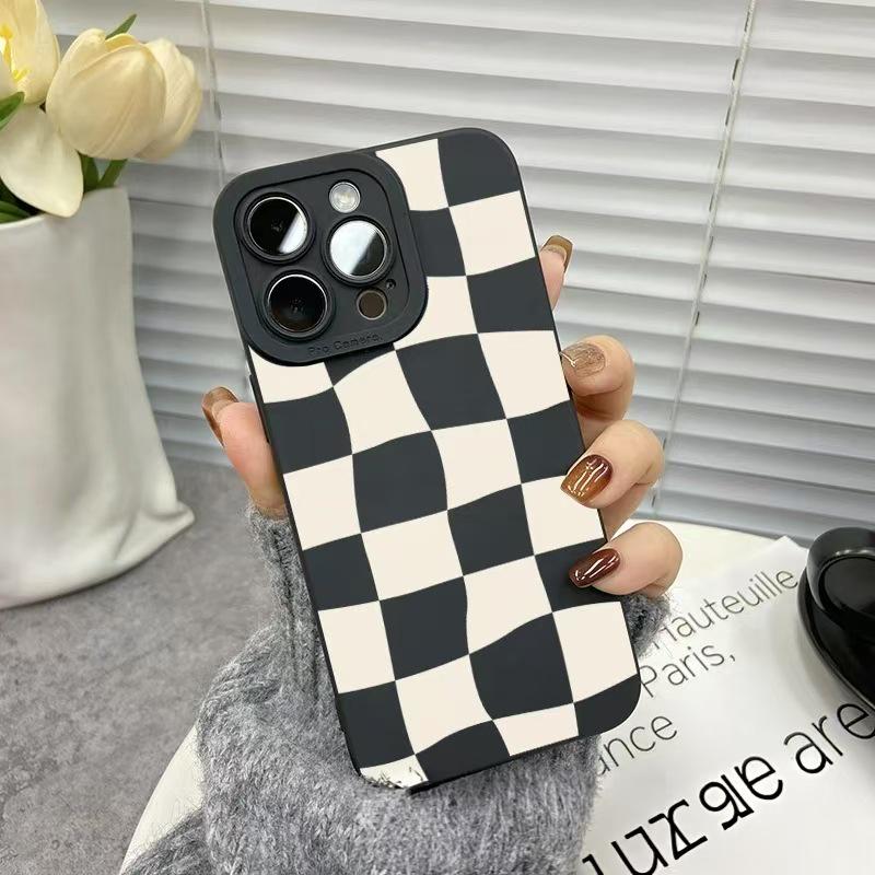 Trendy Plaid Silicone Case for iPhone 17/16/15/14 Pro & Xiaomi 13