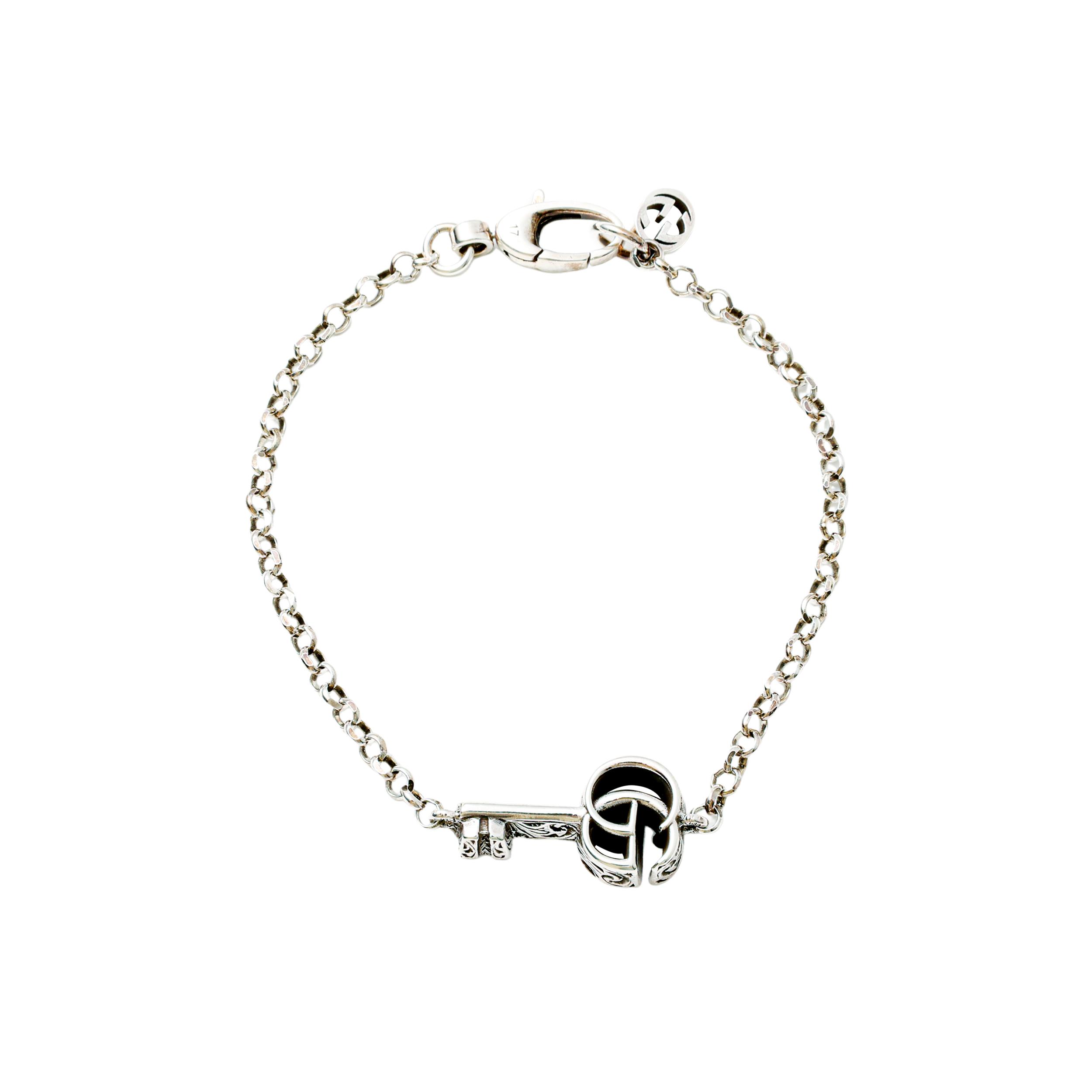 

Gucci GG Marmont Vintage Distressed Double G Key Bracelet With Arabic Pattern Engraving Shiny 925 Silver Men bracelet 632207-J8400-0701 Dust Bag+Box (Random Color),16