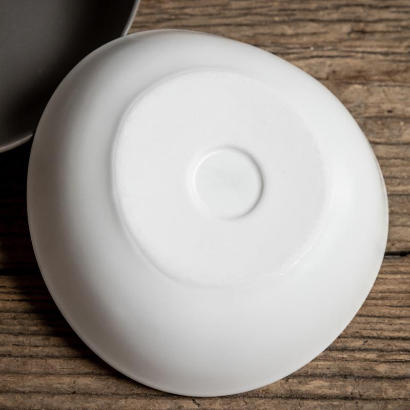 Brooke White Triangle Plate Good-Looking Fruit Plate Irregular Plate Ceramic Deep Plate Salad Bowl Export