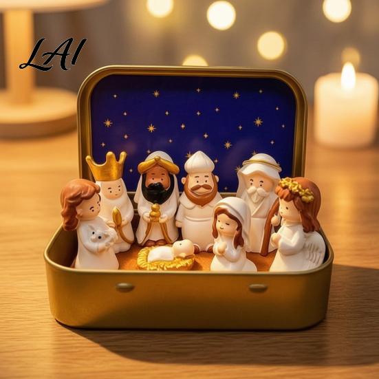 Religious Theme Table Decor Miniature Hanukkah Menorah Diorama Tin Box Pocket Scene Set with Figurines And Nativity Scenes Menorah Mini in A Box for