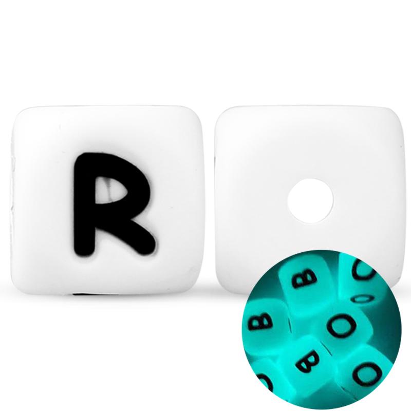50Pcs 12mm Glow In the Dark English Alphabet Letter Beads Luminous Silicone Letters Beads for Baby Teething Chew Toy Shower Gift