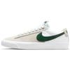 Zoom Blazer Low Pro GT SB Branco Abeto Tênis Masculinos DC7695-102