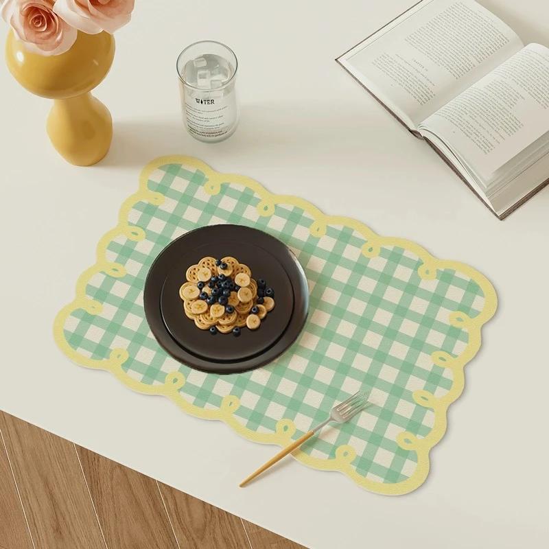 Checkered Frill Edge Placemat for Kitchen and Dining Table Decor Diatom Mud Kitchen Desktop Decoration