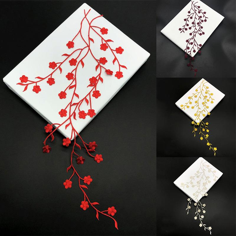 1 Stück Blumen Kleideraufkleber Aufbügelapplikation Patch DIY Hot-fix 47CM Pflaumenblütenblume Schöne Stickerei Patches Cheongsam