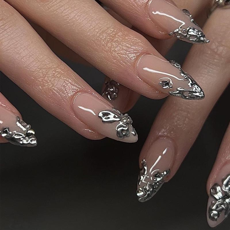 

Silver Water Drop Embossed Wearable Nail Tips - 24 Removable Pieces Glue Style