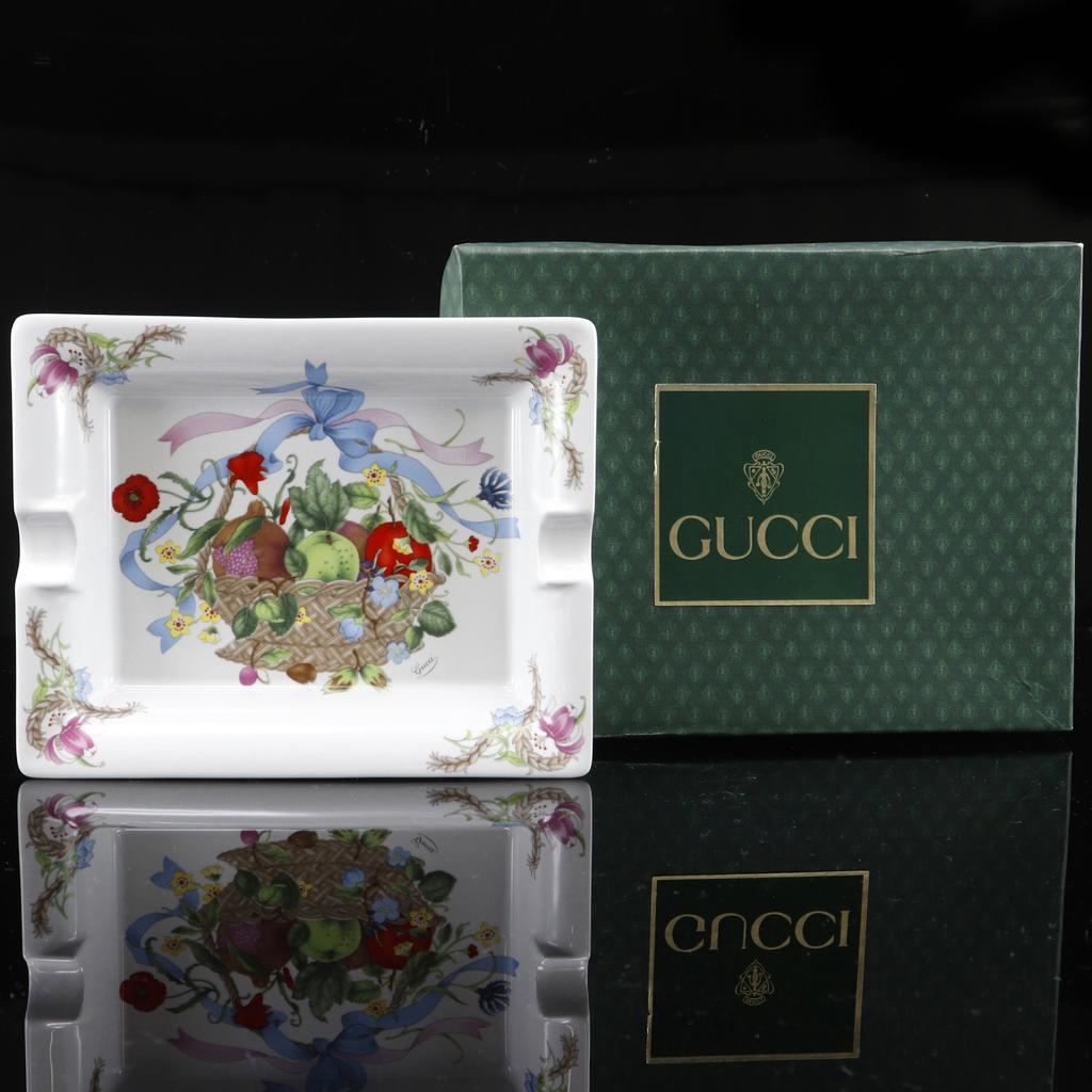 GUCCI Square Ashtray Tableware Fruit basket vintage White Pottery _ Used
