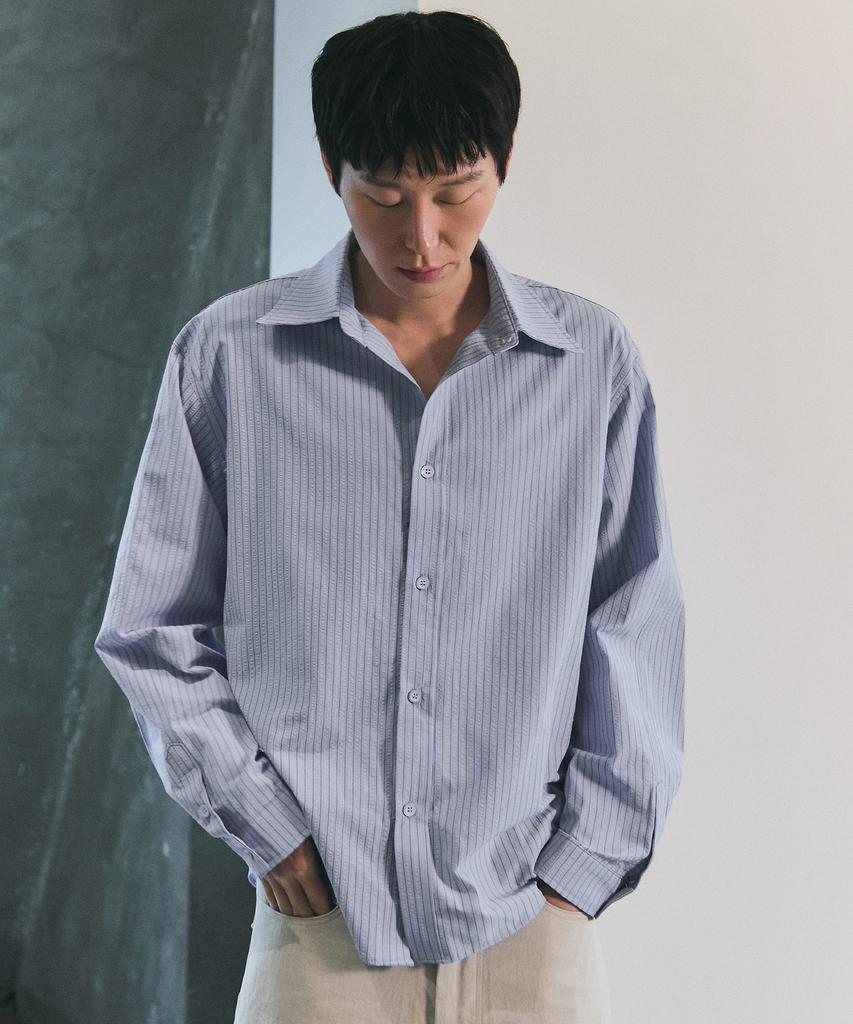 Beullusseonpeullawo Soft Formal Striped Shirt