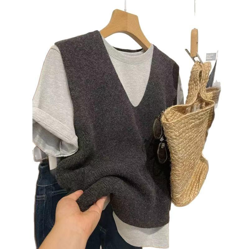 Korean Style 100% Wool V-Neck Knit Vest Women Winter Sleeveless Cardigan Layering