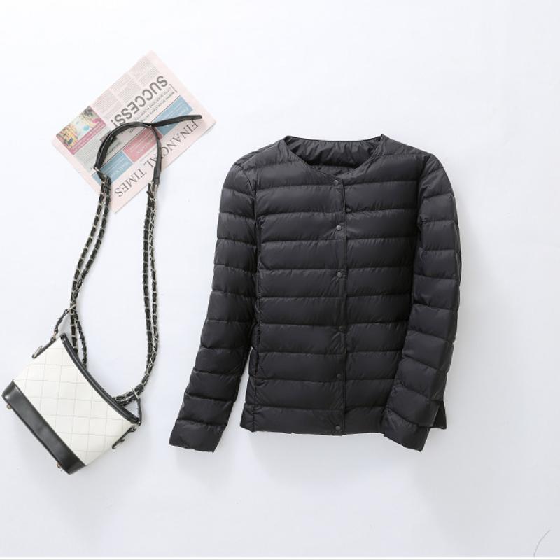 Nové dámské jednobarevné lehké péřové kabáty bez límce na knoflíky Teplá krátká péřová bunda Měkká pohodlná zateplená Slim krátká prošívaná bunda