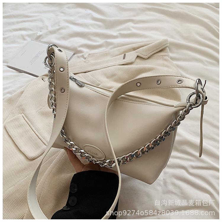 

Large capacity bag women s 2025 new summer fashion soft leather chain shoulder messenger bag texture commuter tote bag білий