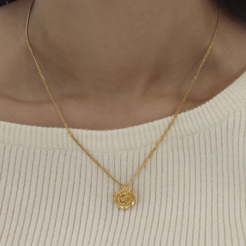 M.atur Rose Day Necklace 02