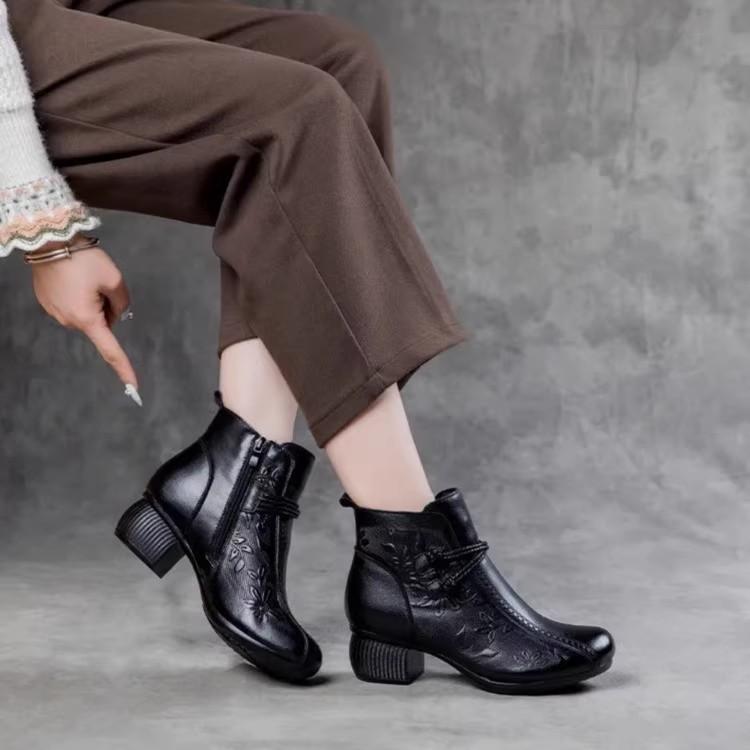 Bomullssko 2025 høst og vinter korte støvletter retro mor mykt skinn komfortable middelaldrende og eldre dansesko middels hæl fløyelsskinn w