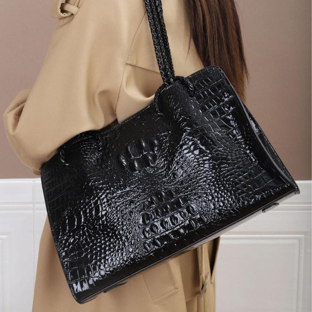 Alligator Leather Women's Large Capacity Luxury Handbag Shoulder Bag 2025 Trend