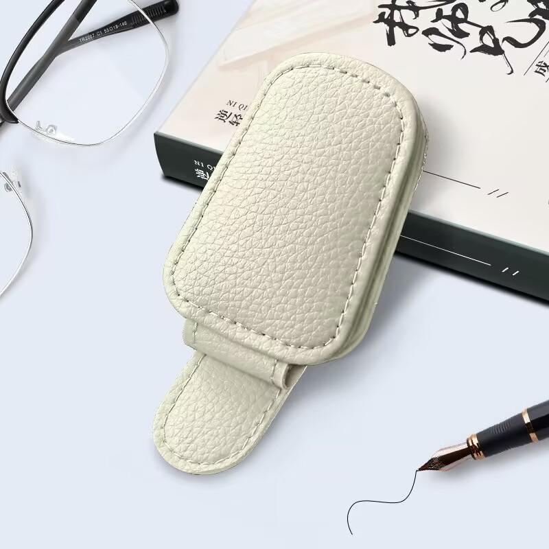 1pc Universal Car Sun Visor Glasses Clip, Made Of PVC, Car Glasses Holder, Interior Accessories, Glasses Storage Rack