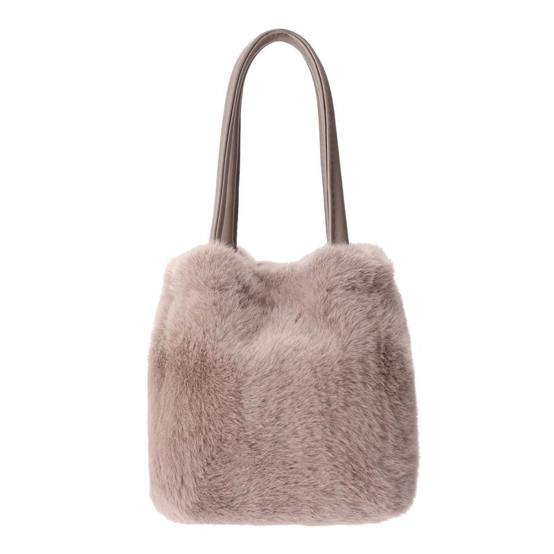 Plush Bag Women's Japanese and Korean Ins Fashion Portable Bucket Bag Furry Crossbody New Autumn and Winter Fur Bag