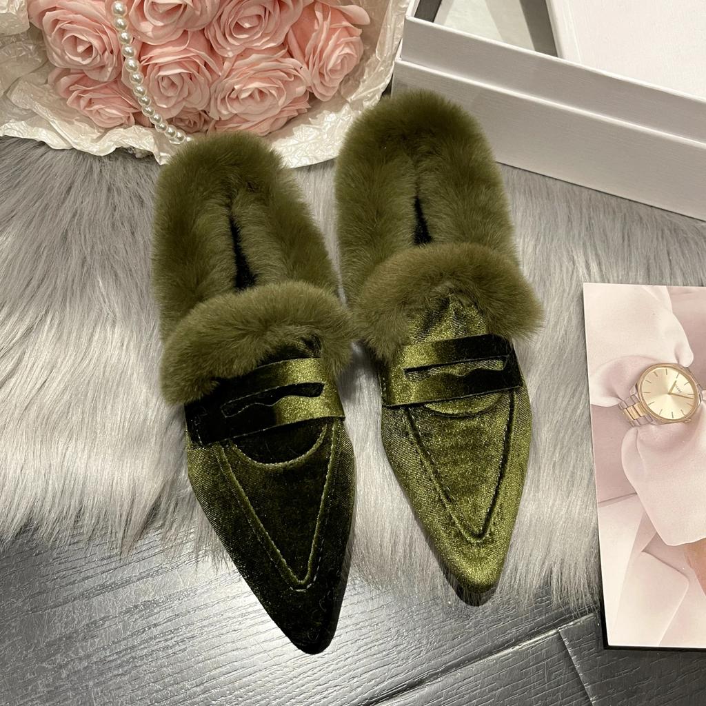 Fashion Fur Women Flats Cotton Boots Pointed Toe Suede Warm Shoes 2024 Winter Designer Snow Boots Short Plush Walking Sexy Lady Shoes