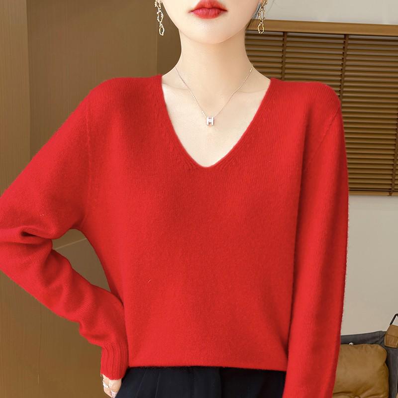 Women's V-Neck Wool Cashmere Sweater: Autumn/Winter Fashionable Long Sleeve Knit Pullover.