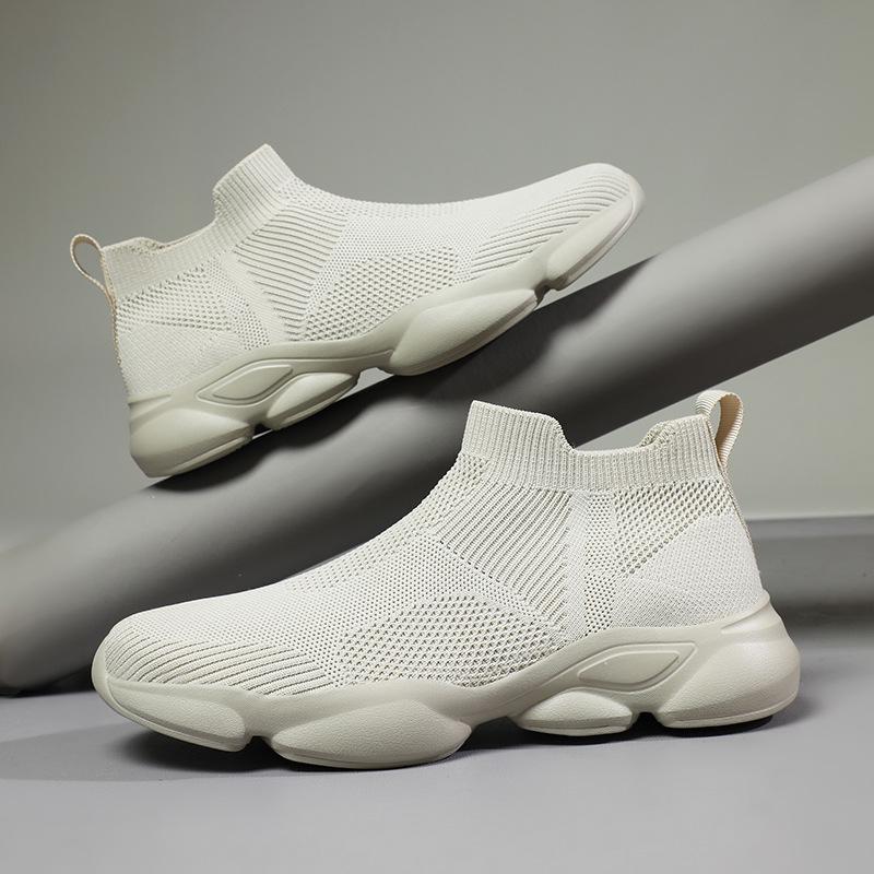 2023 Men's Spring & Autumn Fly-knit Mesh Breathable Plus Size Soft Sole Casual Shoes