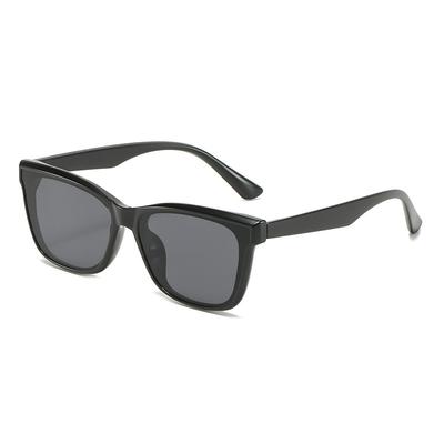 Brillen & Accessoires – Sonnenbrille