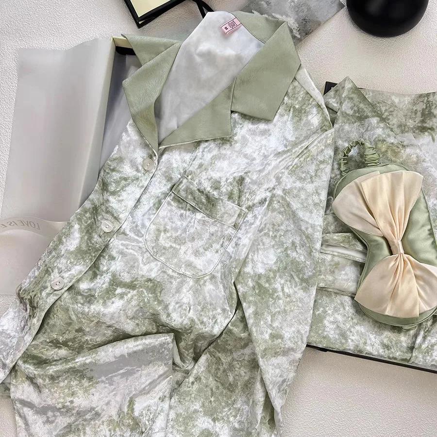 Printed Pajama Pants Set Velvet Women's 2-piece Pajama Set Underwear Autumn and Winter Casual Velvet Home Wear Pajamas