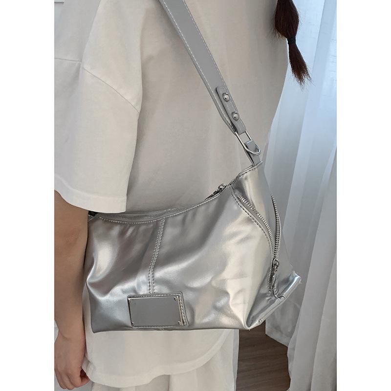 

Retro red underarm bag women s 2025 new fashion commuter bag versatile large-capacity messenger bag one piece delivery серебряный