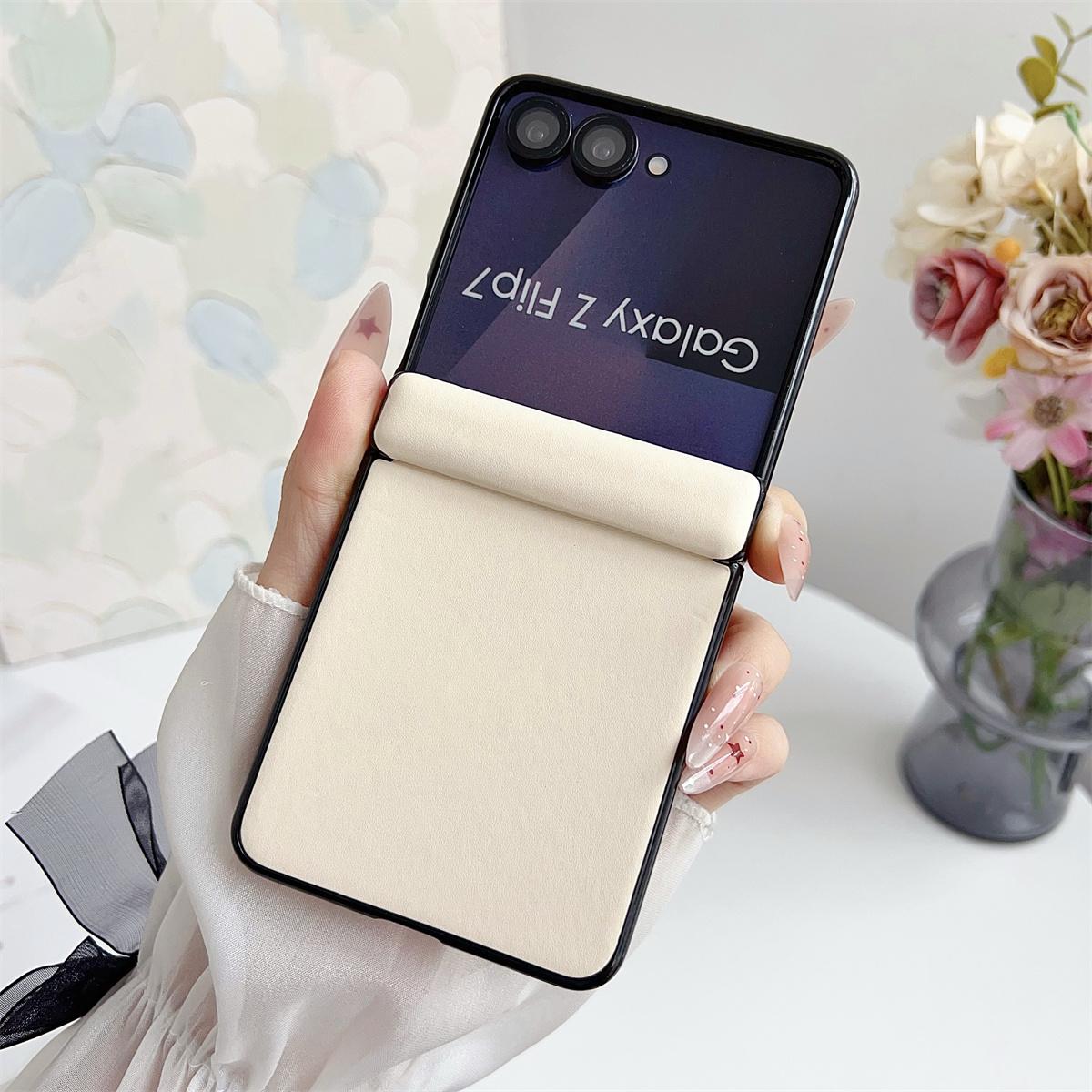 

Luxury Leather Phone Case for Samsung Galaxy Z Flip 7 6 5 Flip7FE Zflip7 ZFlip6 ZFlip5 5G Shockproof Hinge Protection Cover Galaxy Z Flip5 бежевый