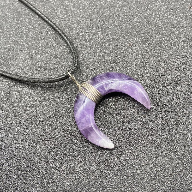 European And American Necklace Crystal Semi Precious Stone Moon Pendant Necklace Electroplated Gold Crescent Moon Necklace For Men And Women