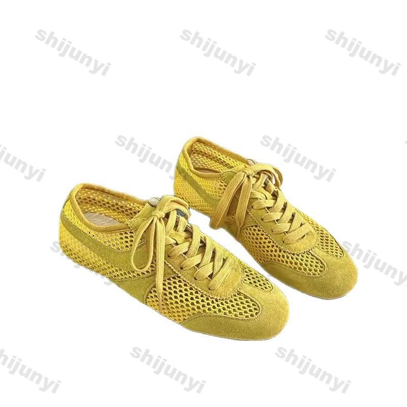 Sneakers Women 2025 Summer New Casual Sport Shoes Breathable Mesh Hollow Comfortable Vulcanize Shoes Lace-up Soft Sole Flats