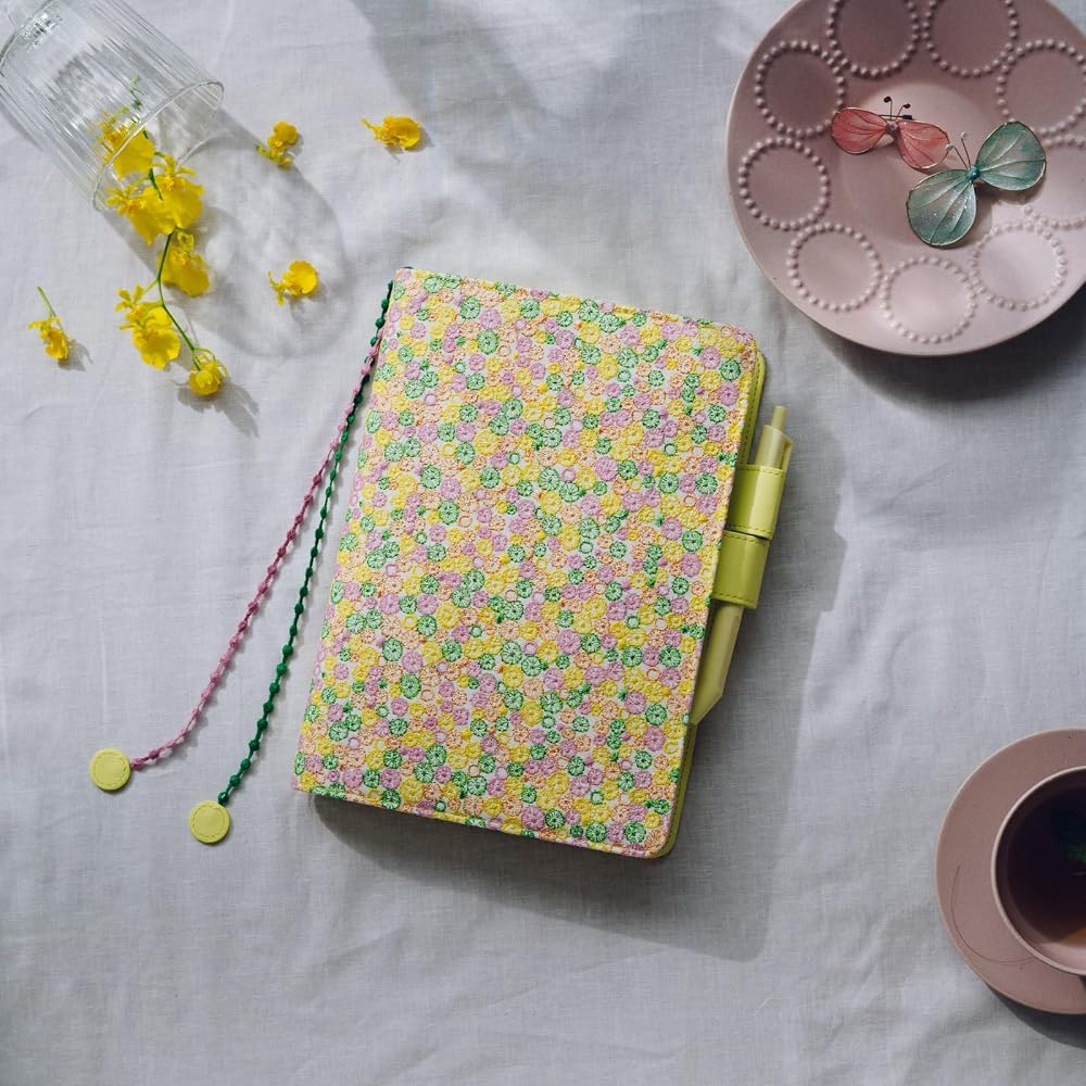 Hobonichi Notebook Cousin (A5) Notebook Cover Mina Perhonen/Skyful (yellow)