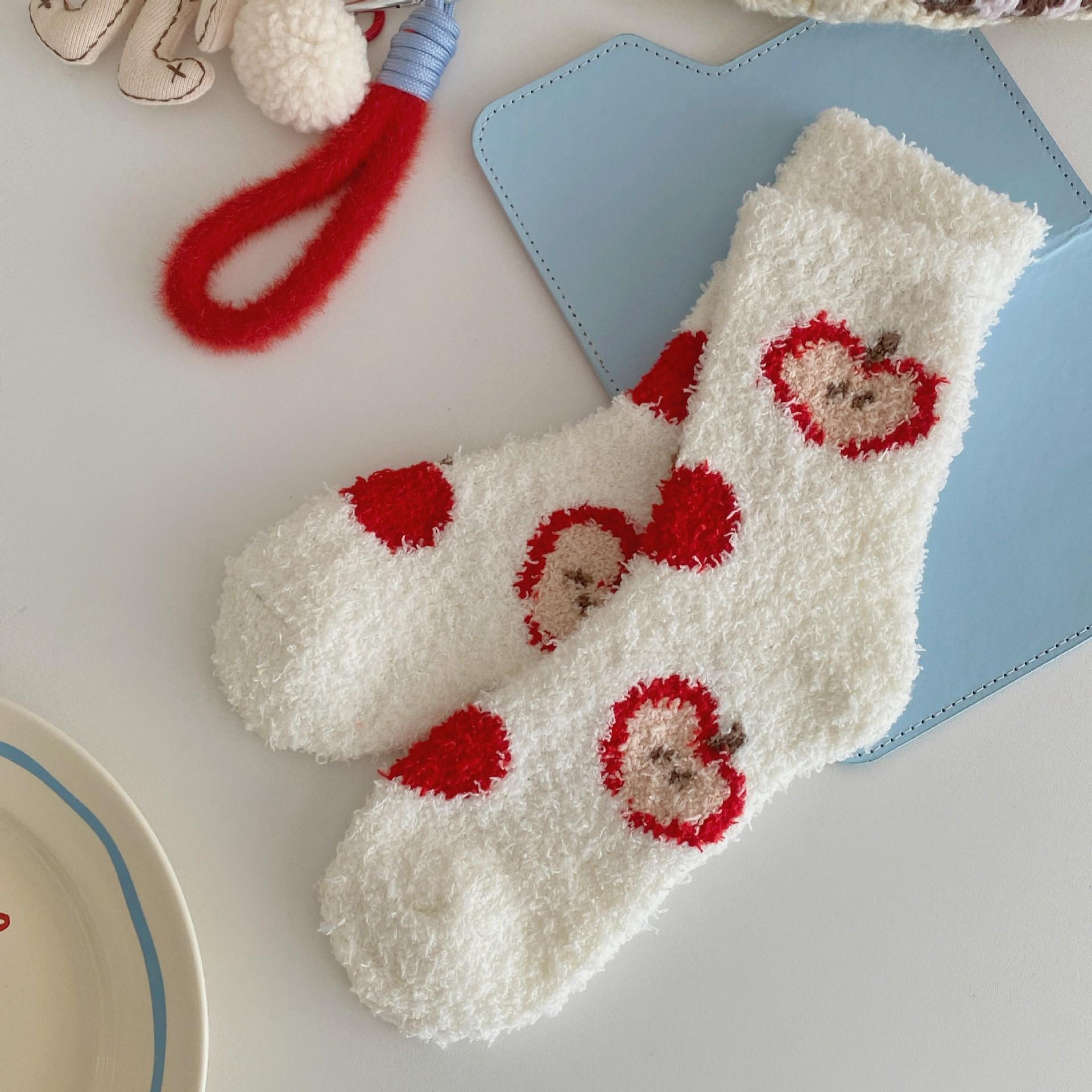 

Женские осенне-зимние утолщенные теплые коралловые бархатные милые домашние носки-трубы из хлопка для сна на полу 1 pair