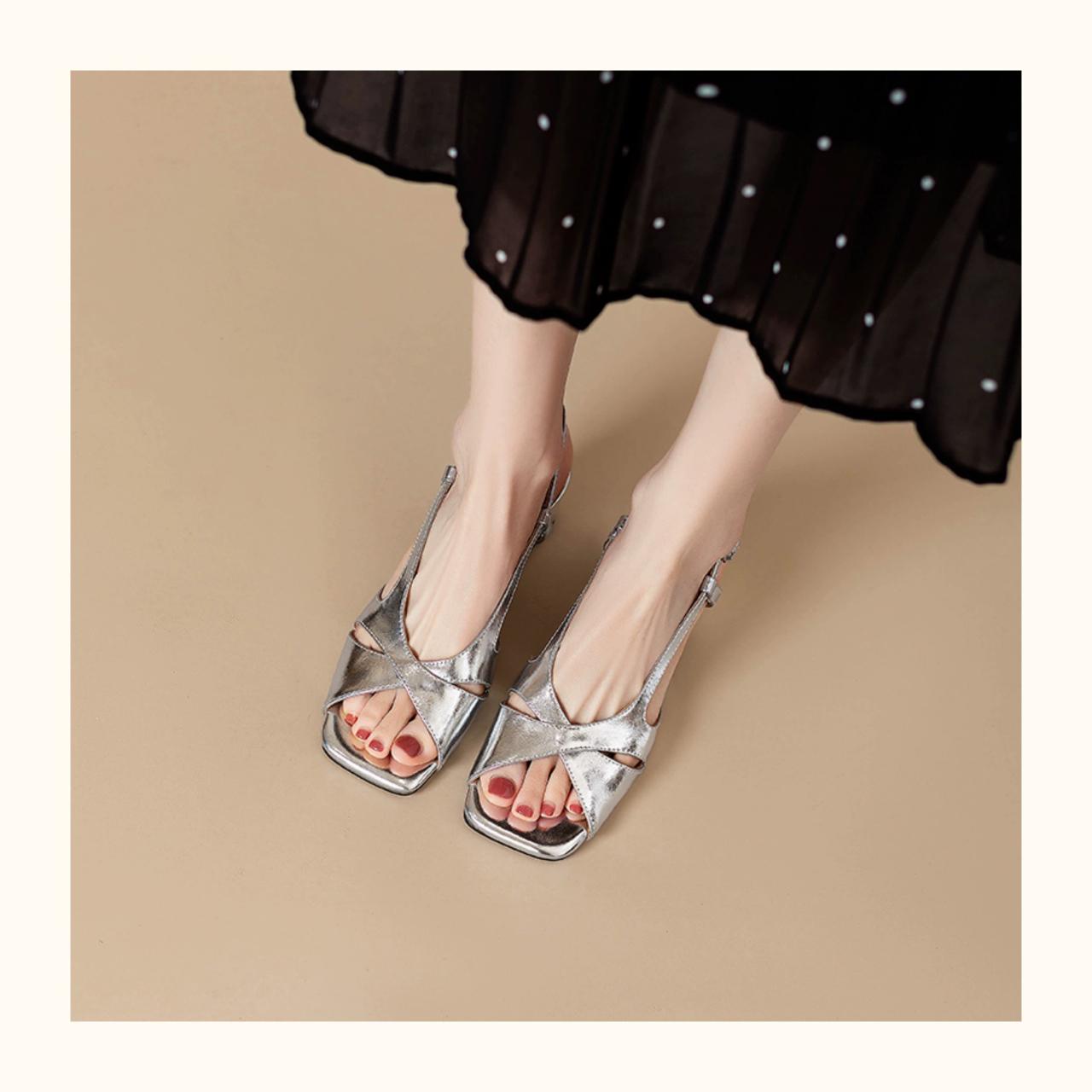 

мода 2024 Летние модные босоножки женские на низком каблуке Элегантные туфли с открытым носком и пяткой для женщин Нескользящие мягкие подошвы Sandalias De Mujer 35 серебряный