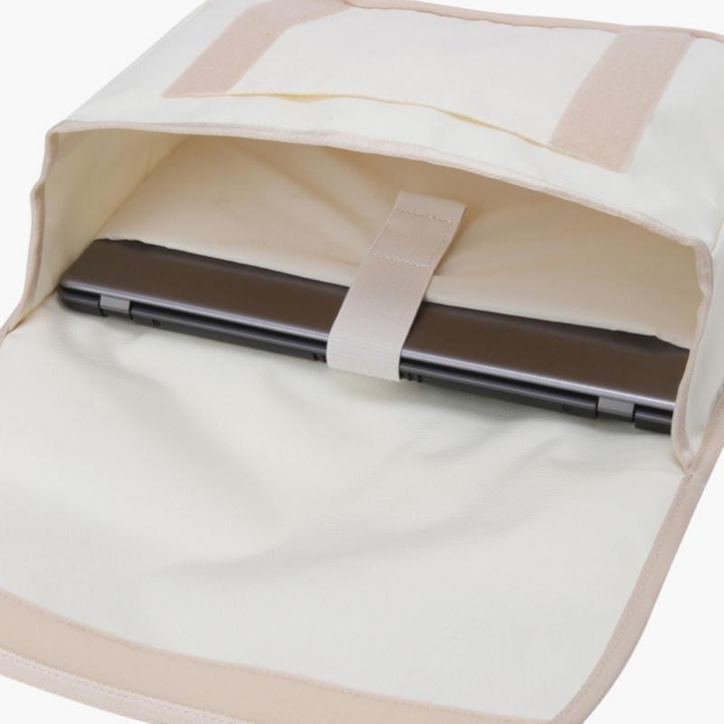 Le Coq Sportif [end Of Season][60  Off] Basic Mini Messenger Bag  Unisex    Cbg