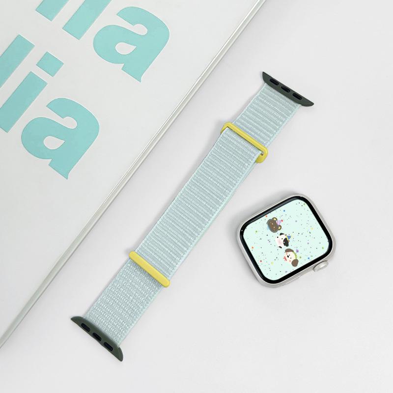 Apple Watch Series 10 Light Mint Silicone Band