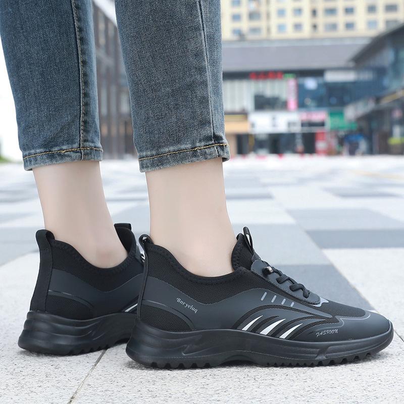 New Spring Autumn Women Breathable Trainers Outdoor Sports Shoes Fashion Antislip Wear-resisting Running Trainers Outdoor Shoes