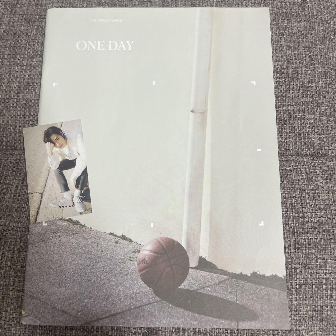 

[USED] ONE Jeong Jaewon ONE DAY Album